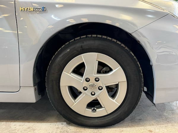 Used Toyota Prius 2025 for sale - 74138952: Photo 2