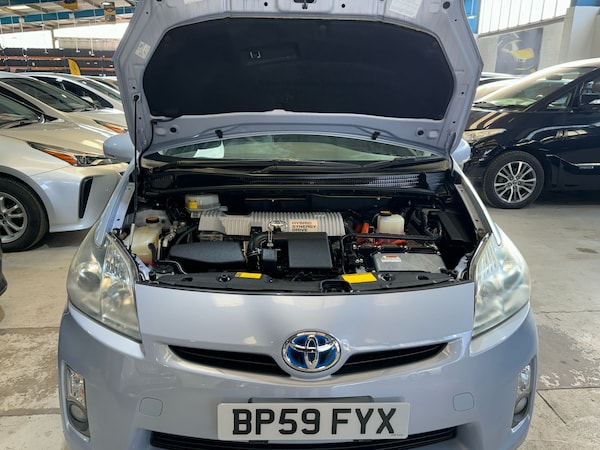 Used Toyota Prius 2025 for sale - 74138952: Photo 33
