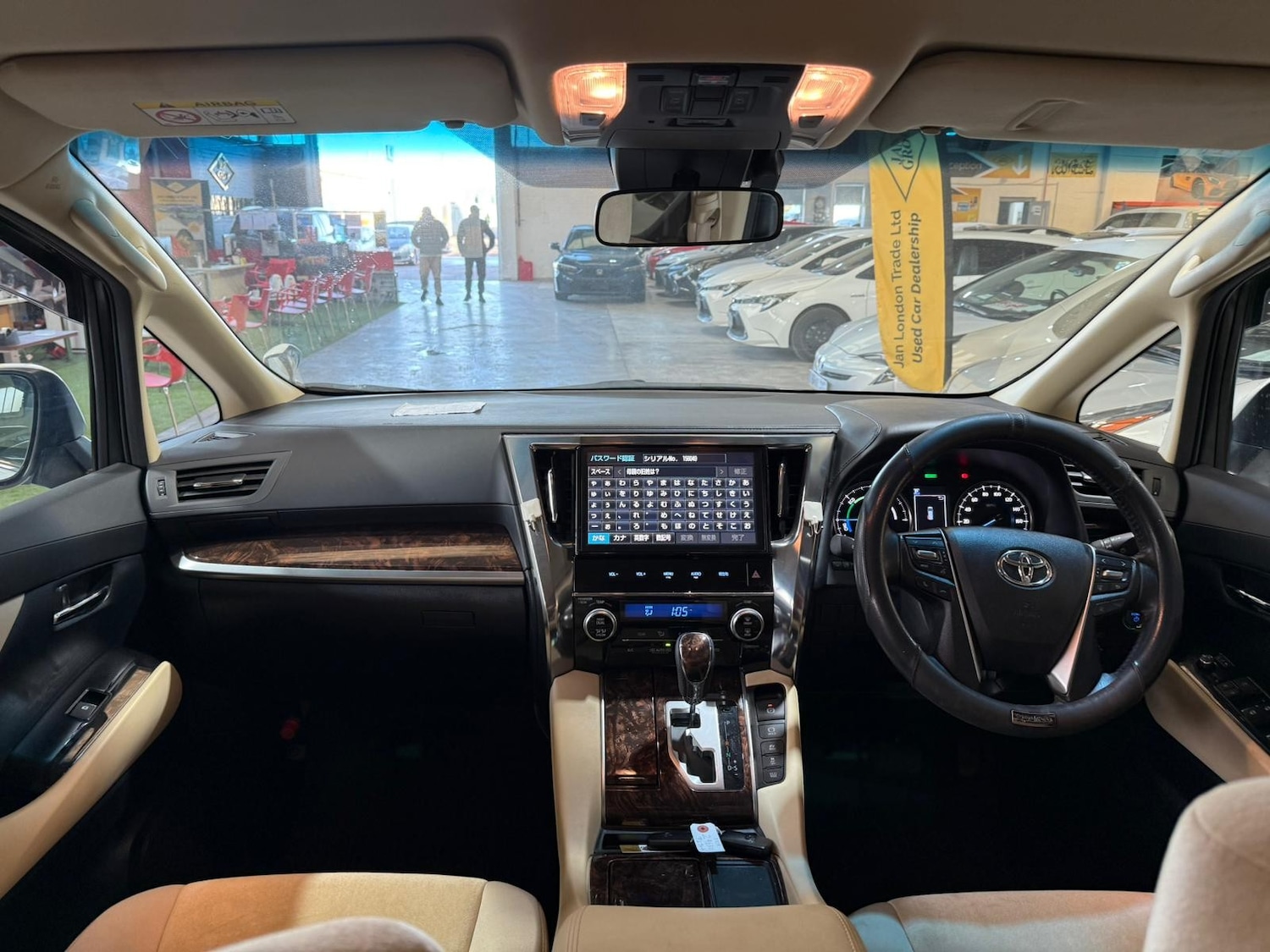 Used Toyota Alphard for sale - 76697793: Photo 12