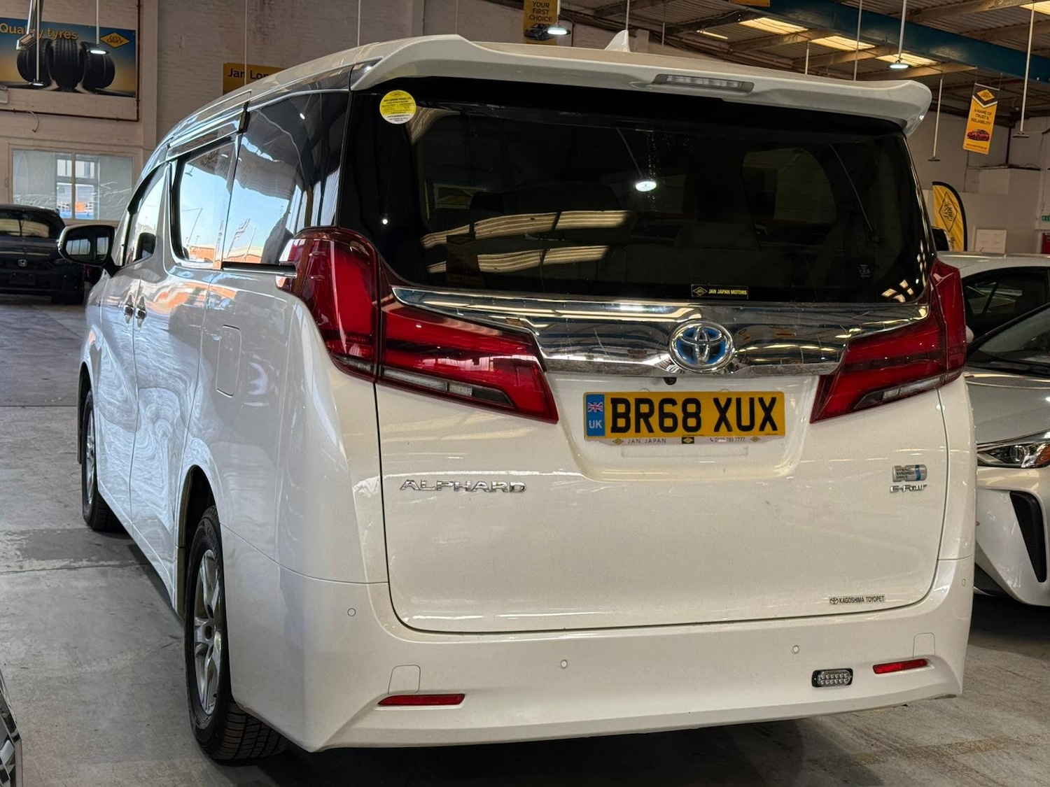 Used Toyota Alphard for sale - 76697793: Photo 6