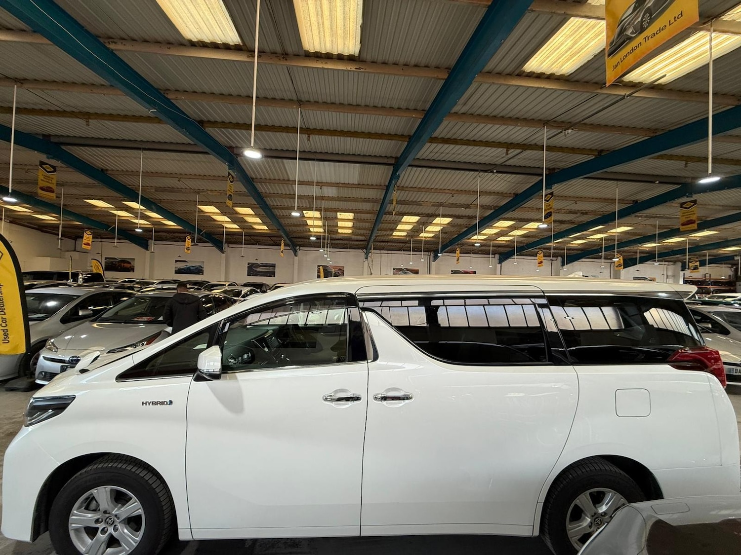 Used Toyota Alphard for sale - 76697793: Photo 7