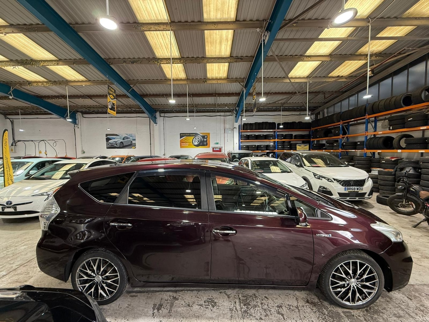 Used Toyota Prius+ 2026 for sale - 78223954: Photo 2