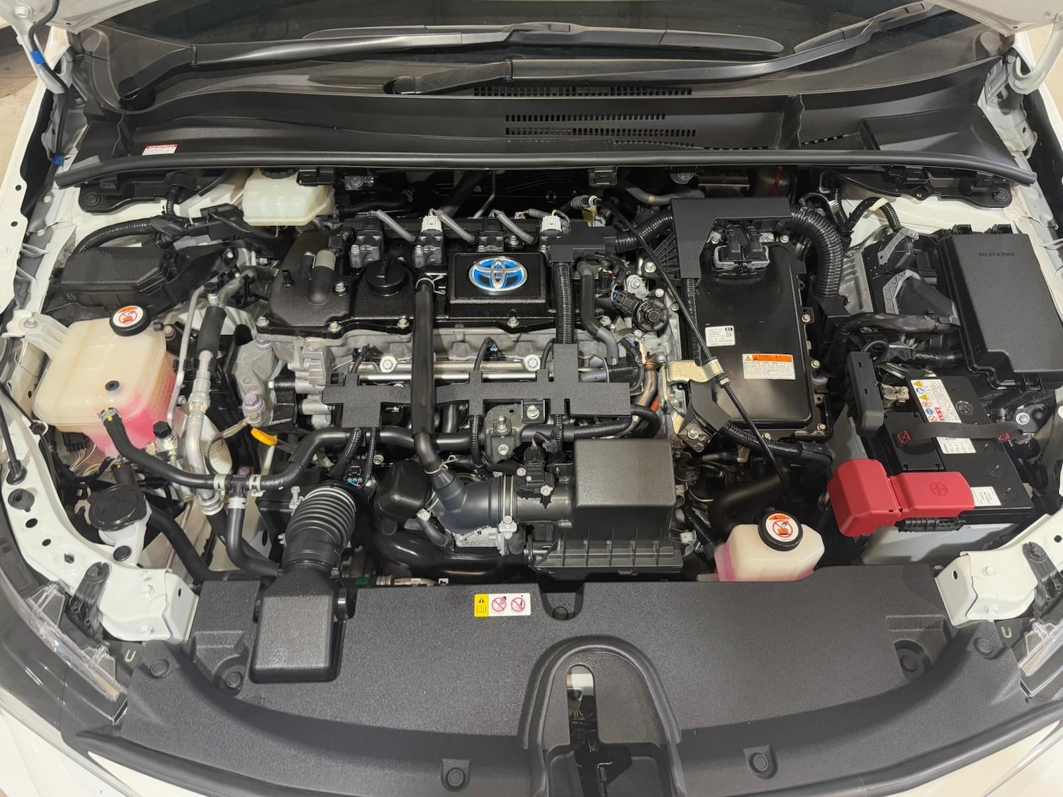 Used Toyota Prius 2025 for sale - 76320026: Photo 23