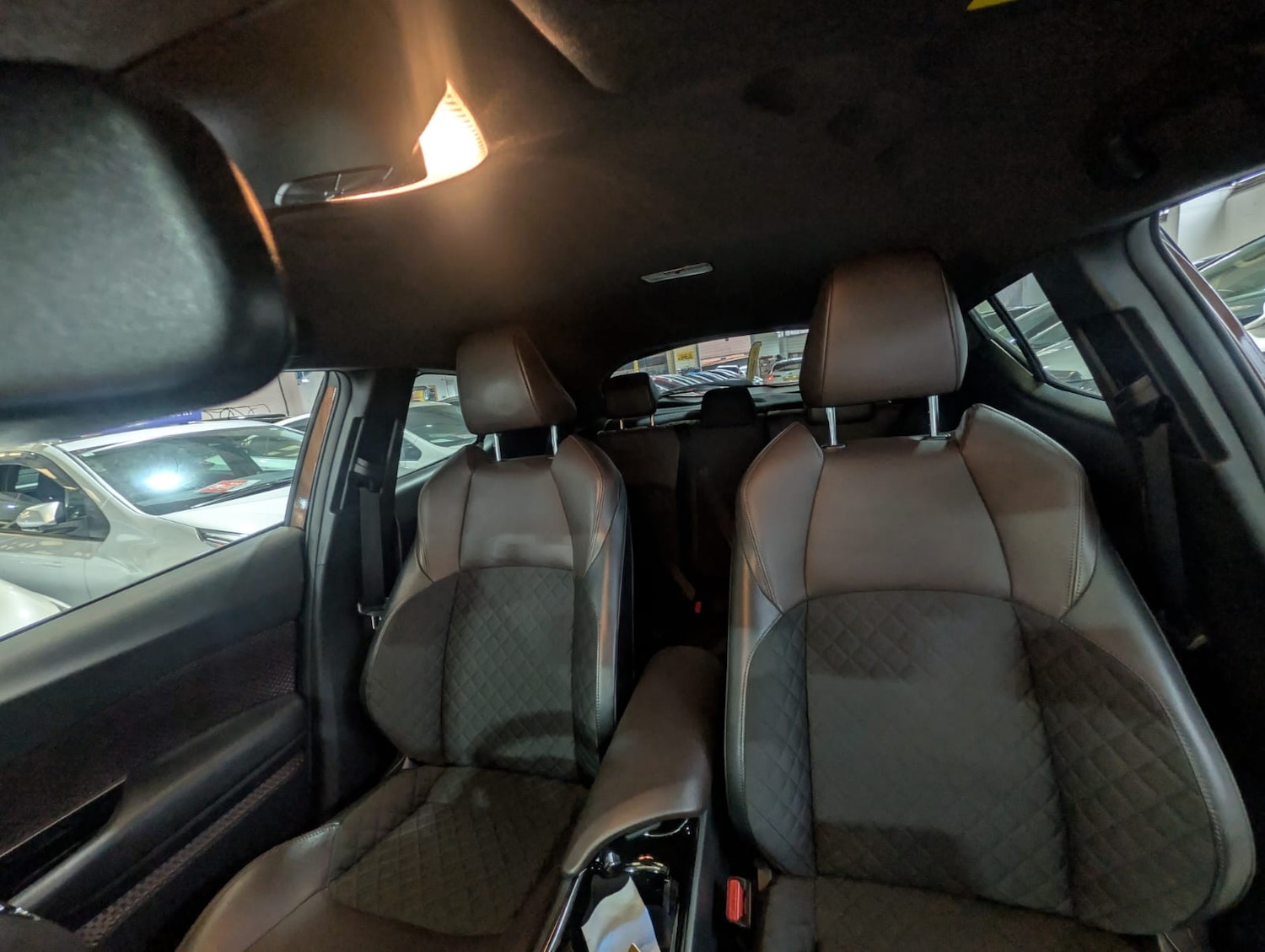 Used Toyota C-HR for sale - 77798063: Photo 18