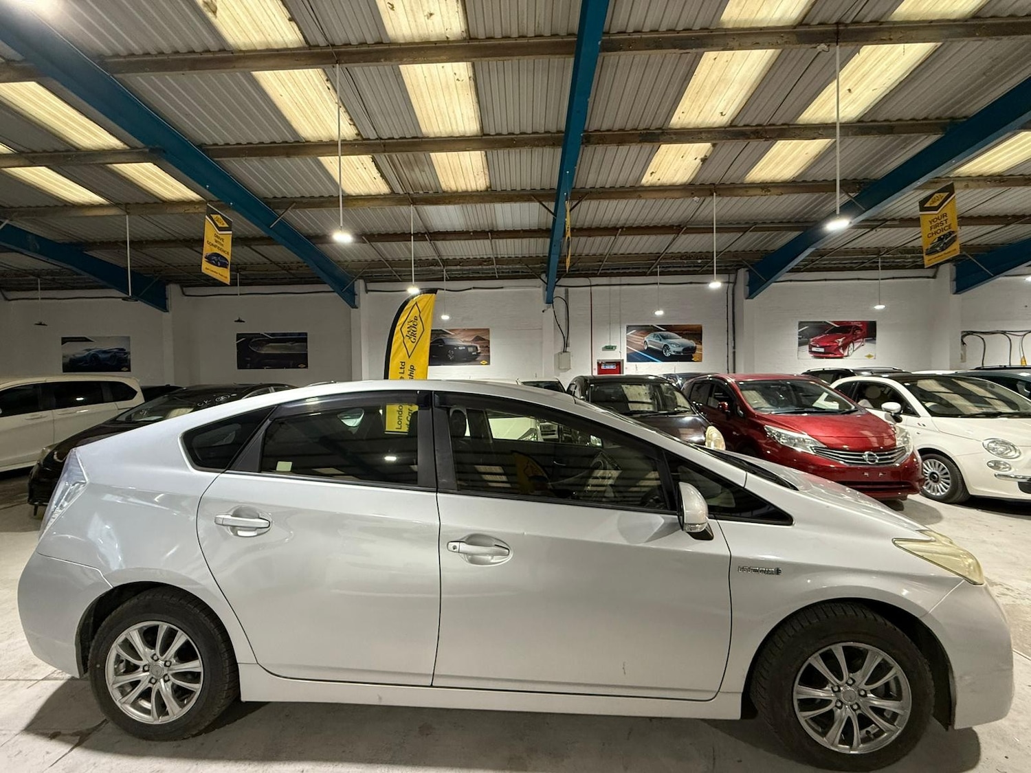 Used Toyota Prius 2025 for sale - 77048341: Photo 2