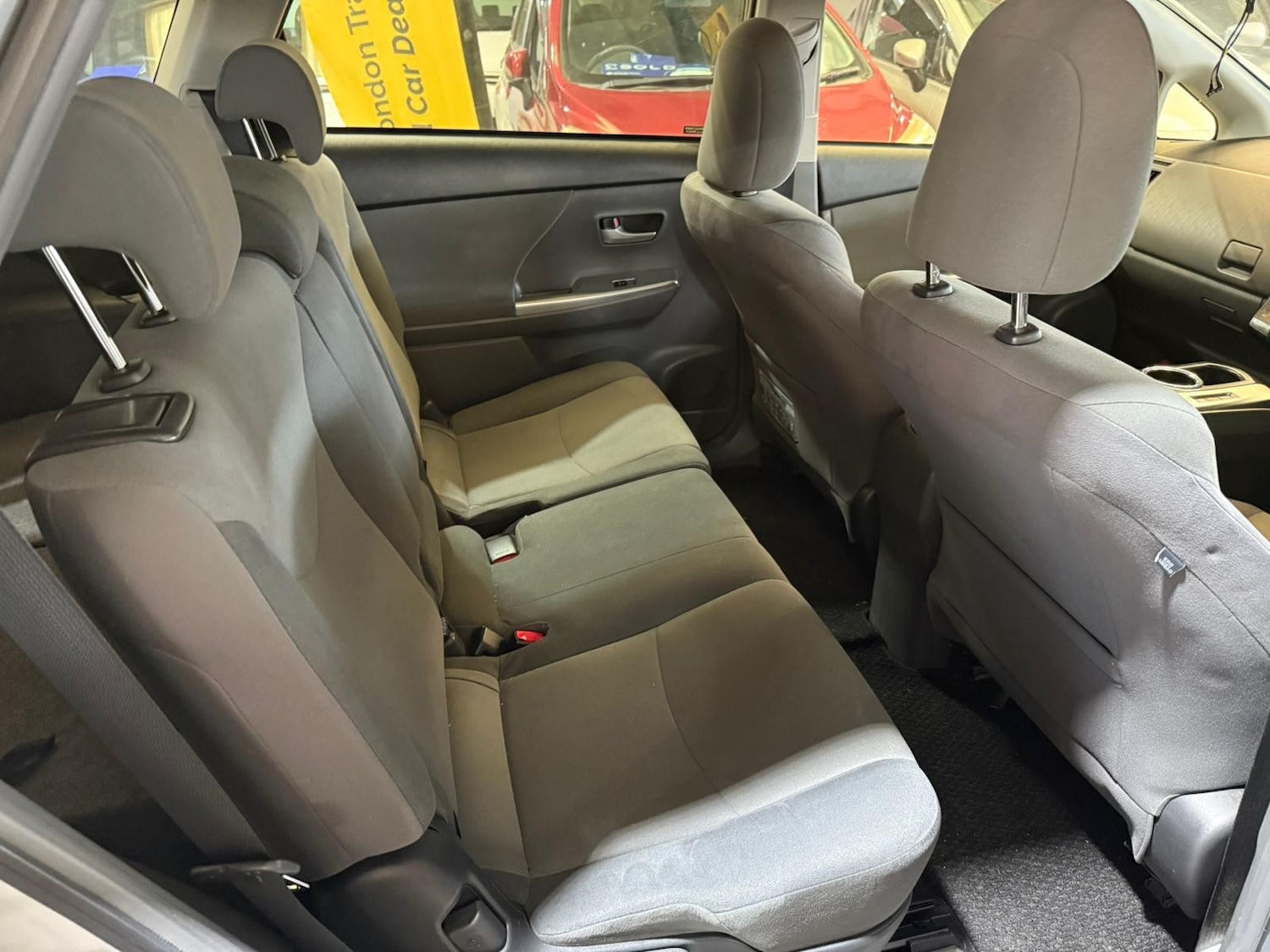 Used Toyota Prius+ for sale - 76901604: Photo 15