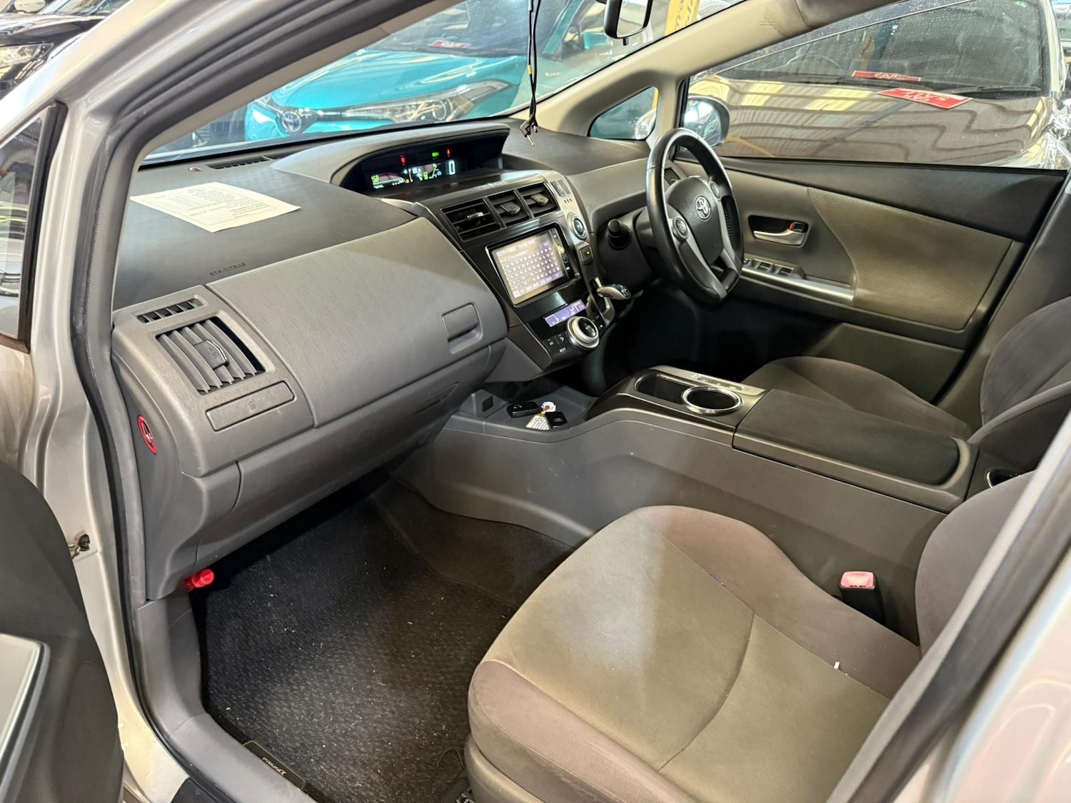 Used Toyota Prius+ for sale - 76901604: Photo 20