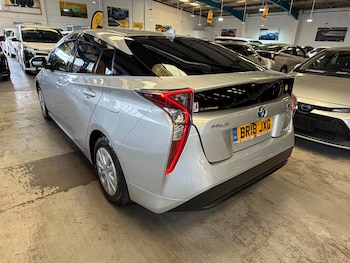 Used Toyota Prius 2018 for sale - 79039966: Photo