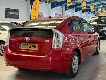 Used Toyota Prius 2011 for sale - 77002013: Photo