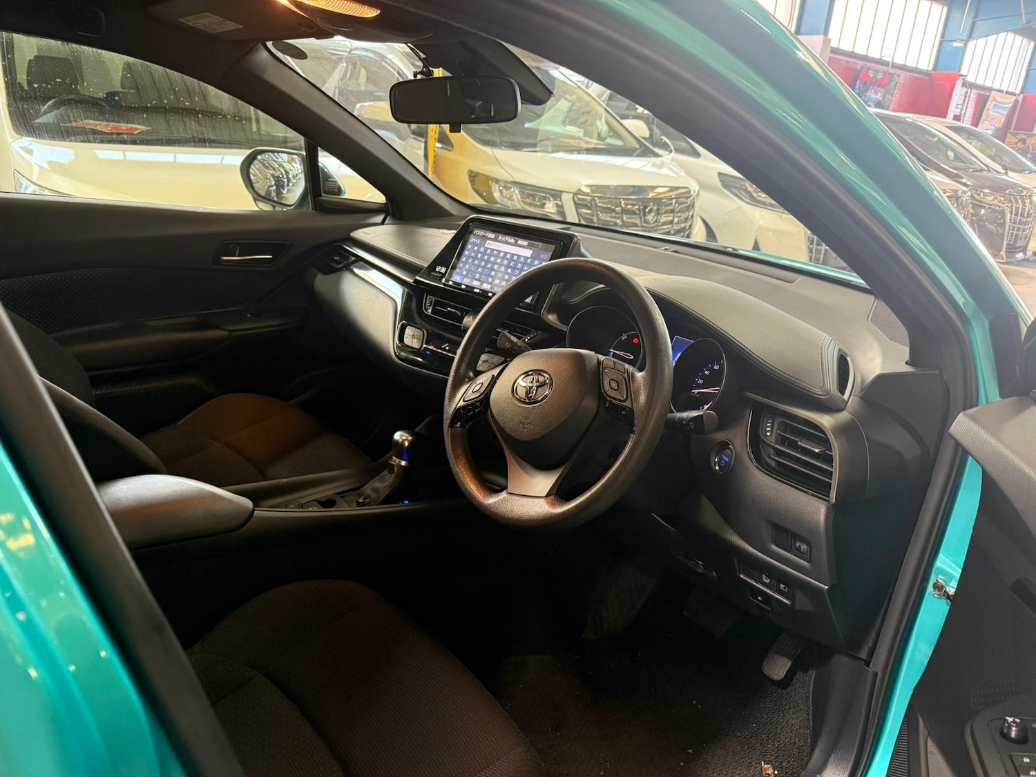 Used Toyota C-HR 2025 for sale - 76669265: Photo 12