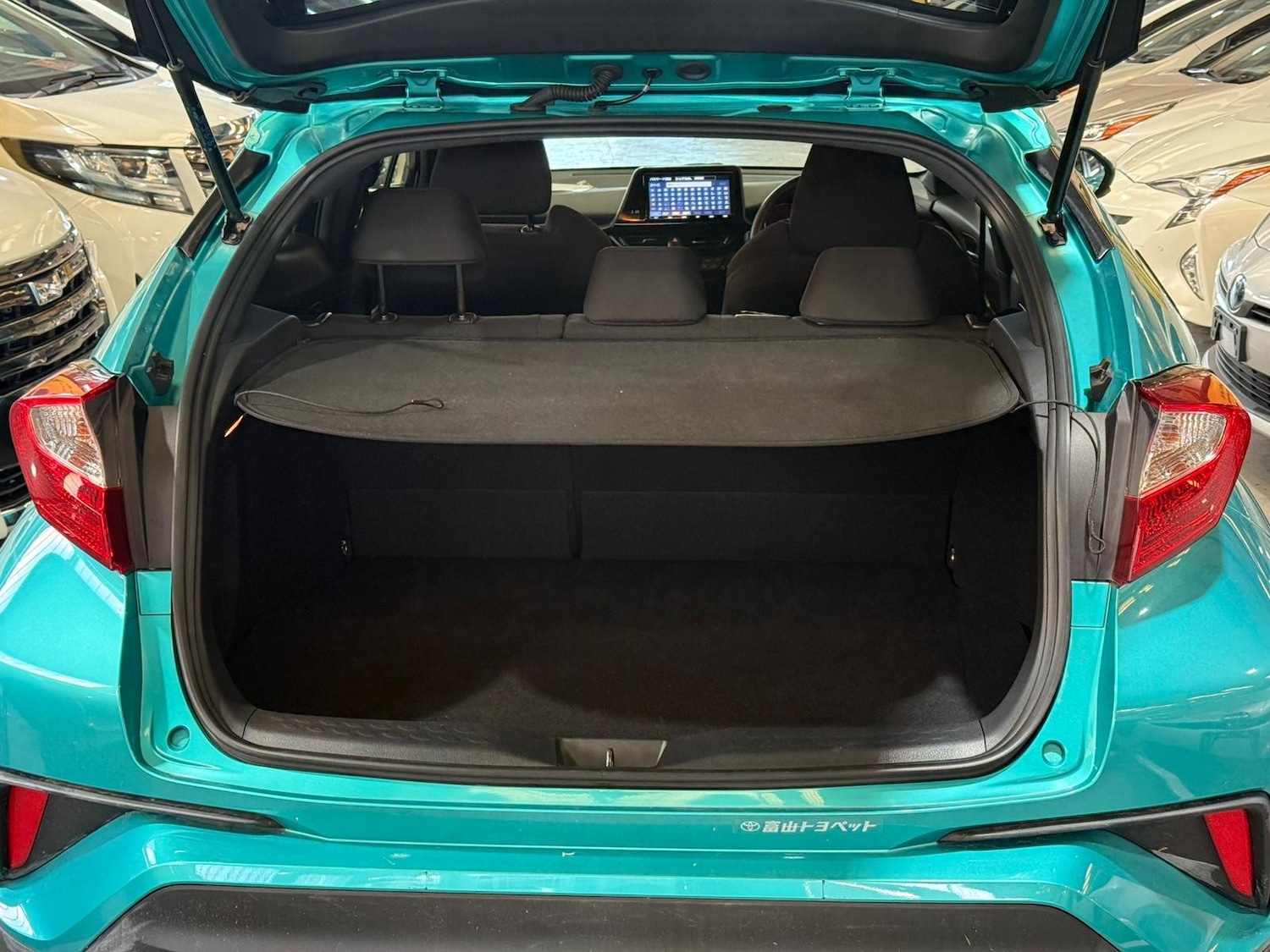 Used Toyota C-HR 2025 for sale - 76669265: Photo 18