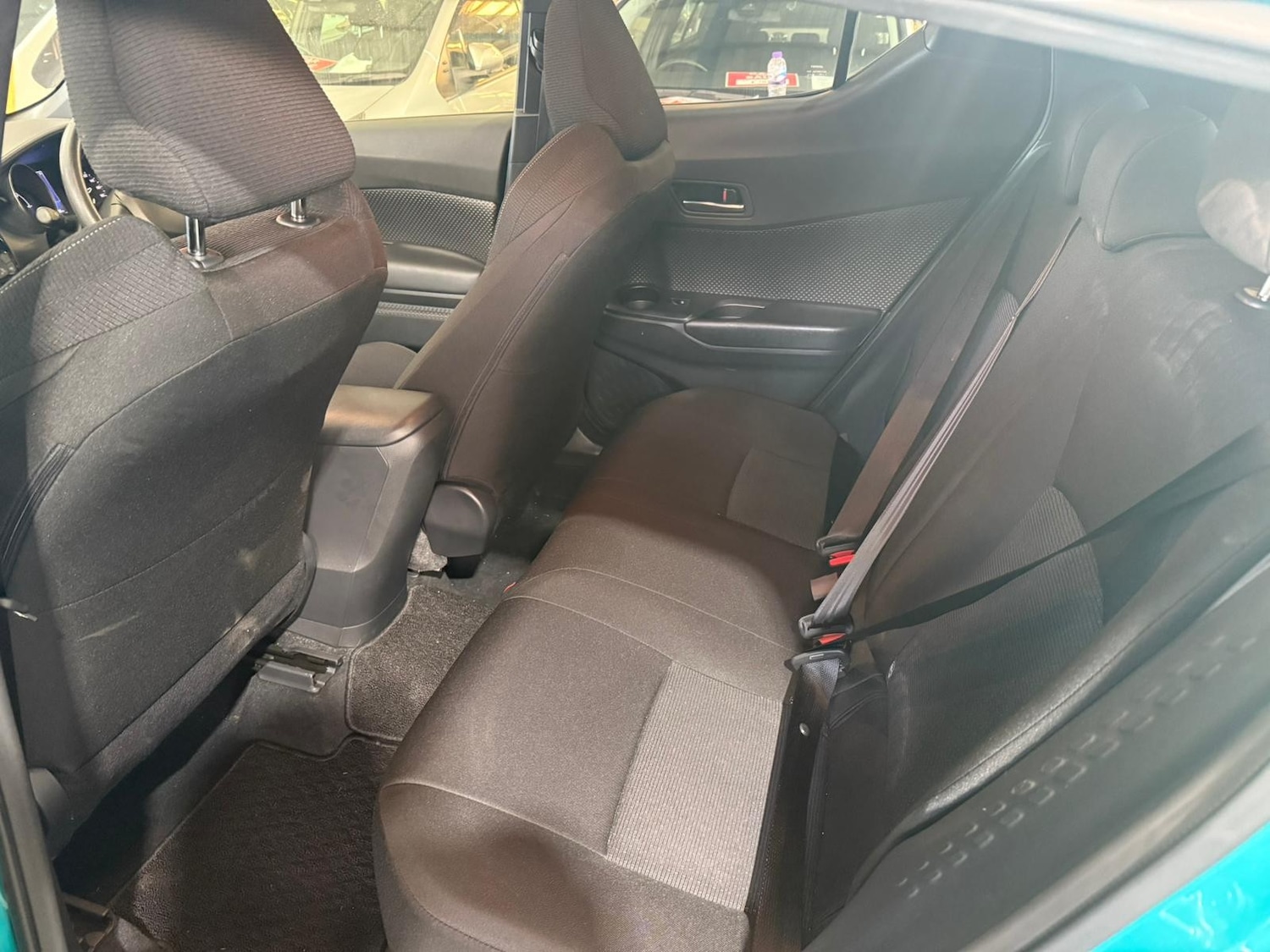 Used Toyota C-HR 2025 for sale - 76669265: Photo 19