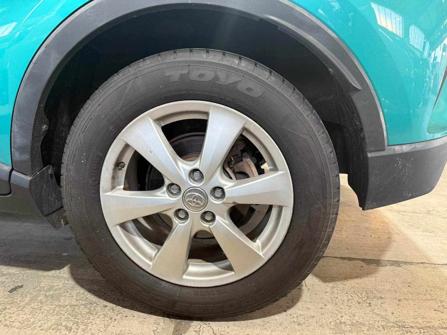 Used Toyota C-HR 2025 for sale - 76669265: Photo 30