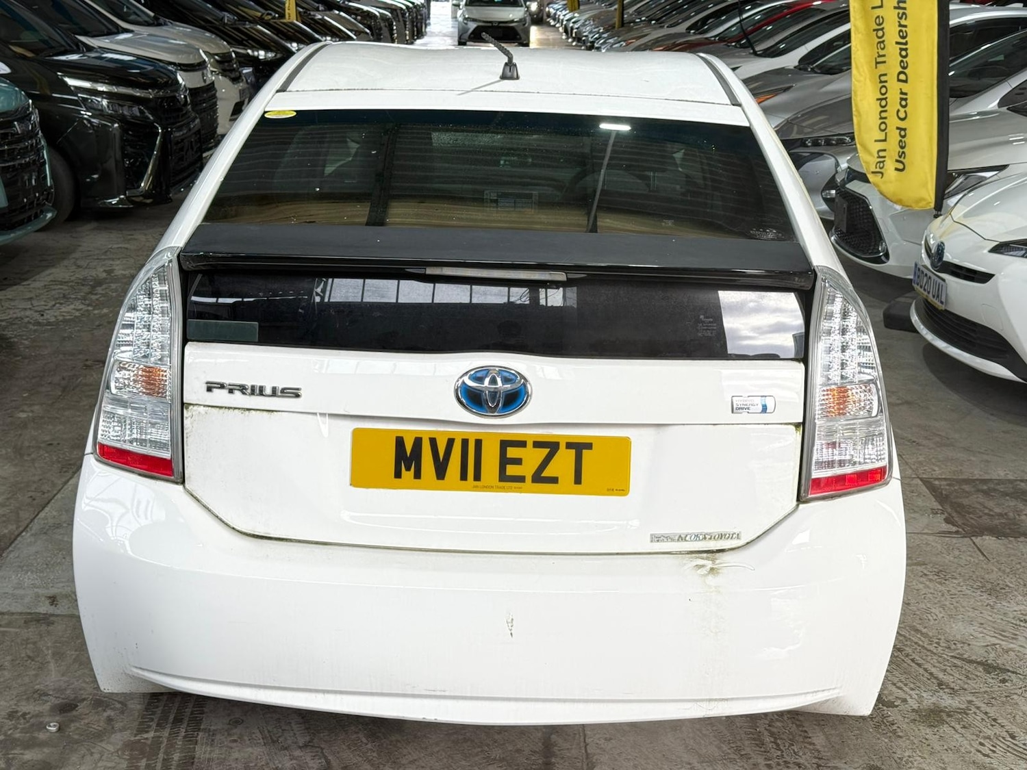 Used Toyota Prius 2025 for sale - 77845507: Photo 4