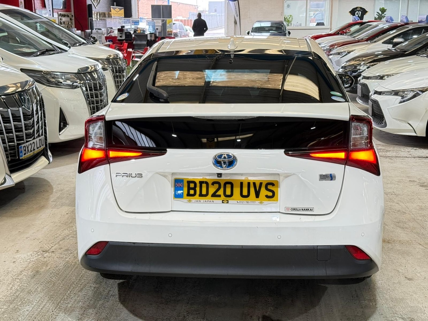 Used Toyota Prius for sale - 77701472: Photo 4