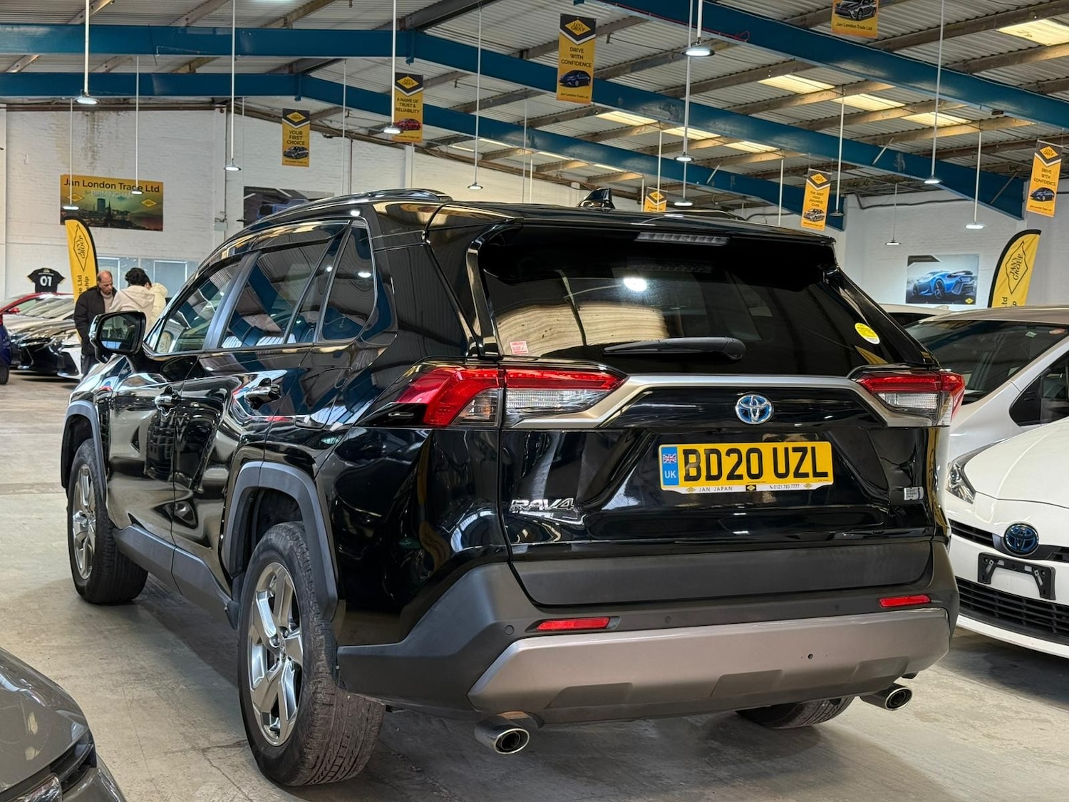 Used Toyota RAV4 for sale - 78219517: Photo 6