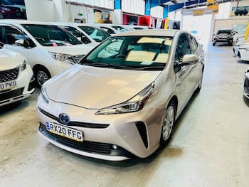 Used Toyota Prius 2020 for sale - 79800576: Photo