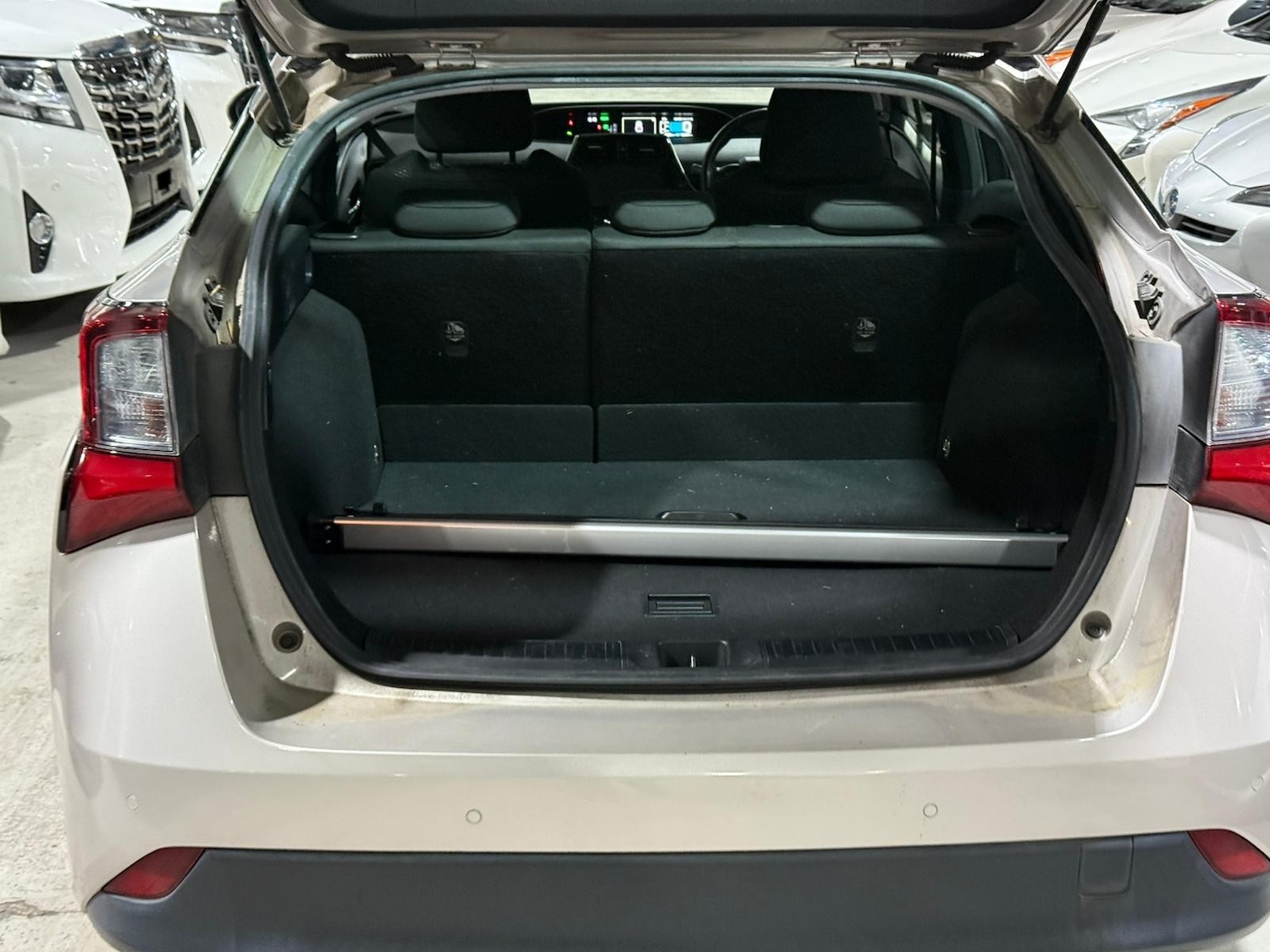 Used Toyota Prius for sale - 76819693: Photo 18