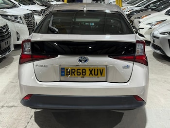 Used Toyota Prius 2019 for sale - 76819693: Photo