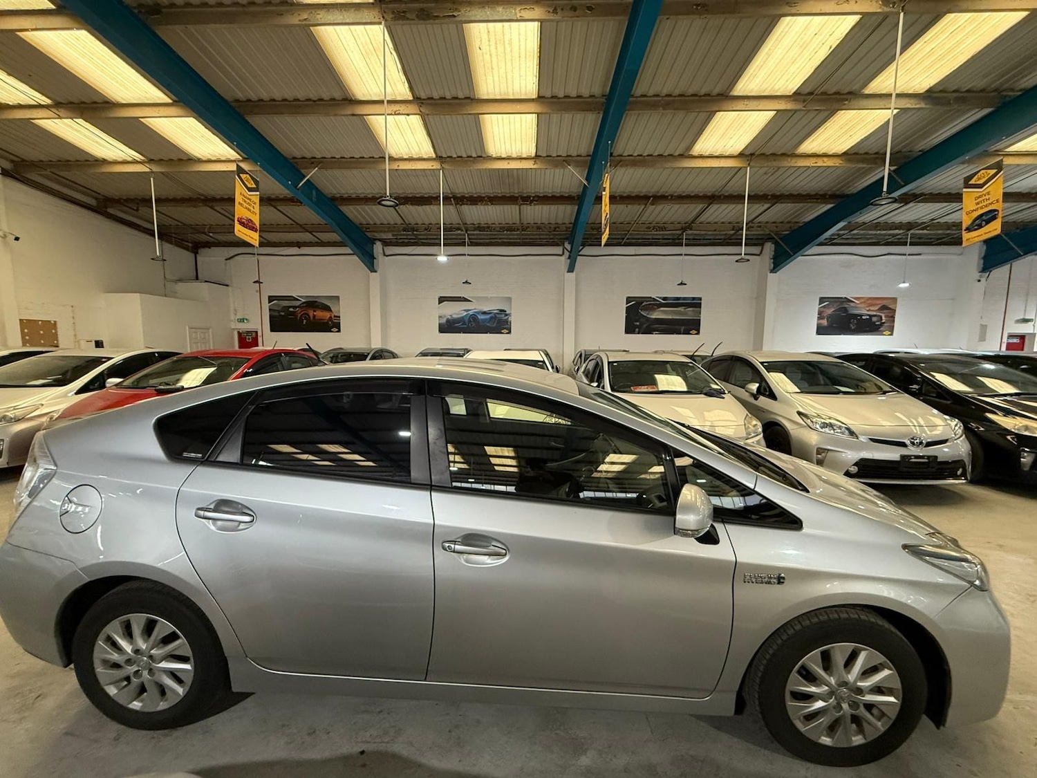 Used Toyota Prius 2025 for sale - 77323996: Photo 2