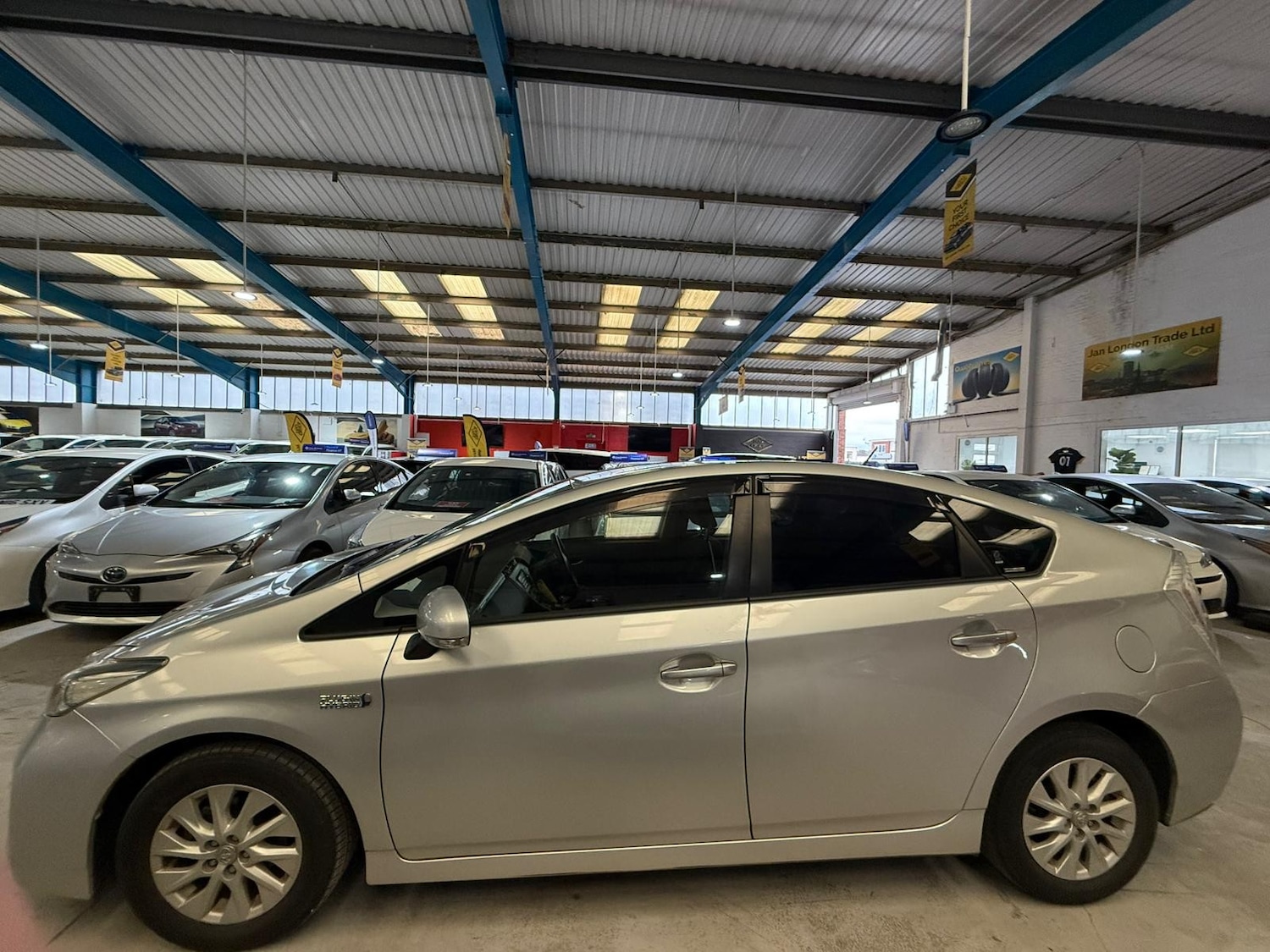 Used Toyota Prius 2025 for sale - 77323996: Photo 7