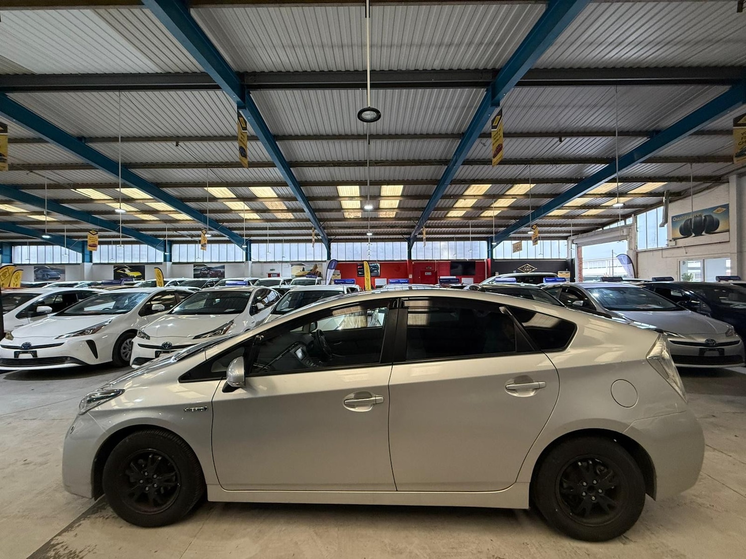 Used Toyota Prius 2026 for sale - 77355155: Photo 7