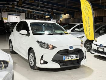 Used Toyota Yaris 2022 for sale - 79867254: Photo