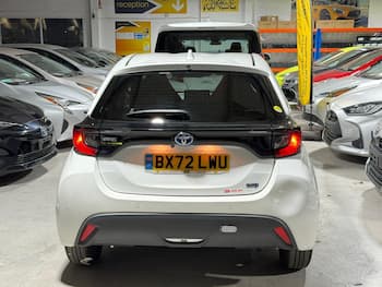 Used Toyota Yaris 2022 for sale - 79867254: Photo