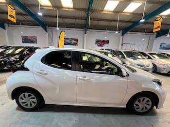 Used Toyota Yaris 2020 for sale - 79858851: Photo