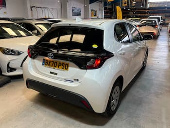 Used Toyota Yaris 2020 for sale - 79858851: Photo