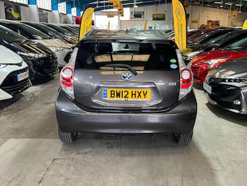 Used Toyota Aqua 2012 for sale - 79644120: Photo