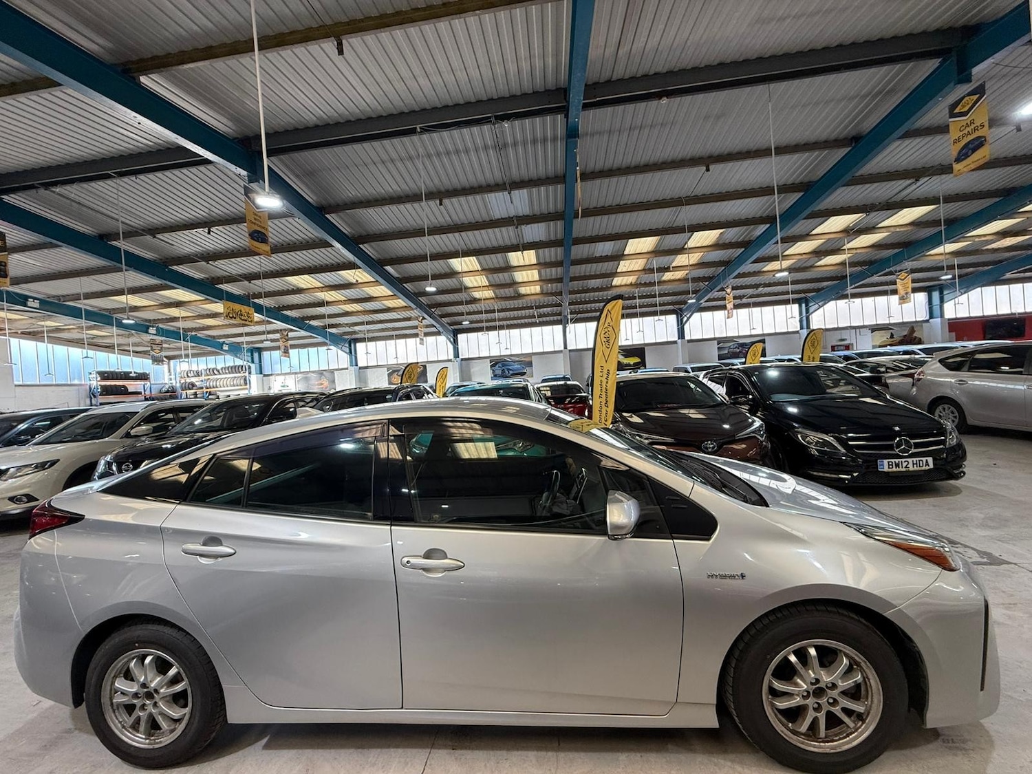 Used Toyota Prius for sale - 76901601: Photo 3