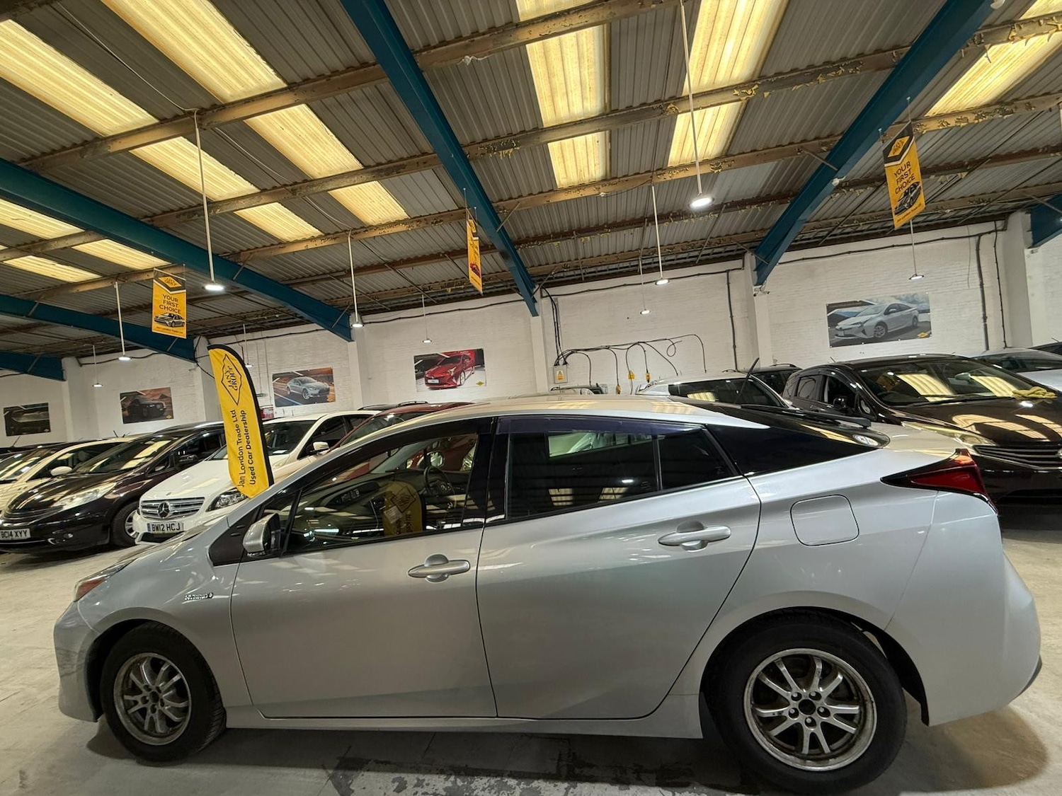 Used Toyota Prius for sale - 76901601: Photo 8