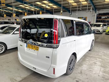 Used Toyota Noah 2021 for sale - 79819061: Photo