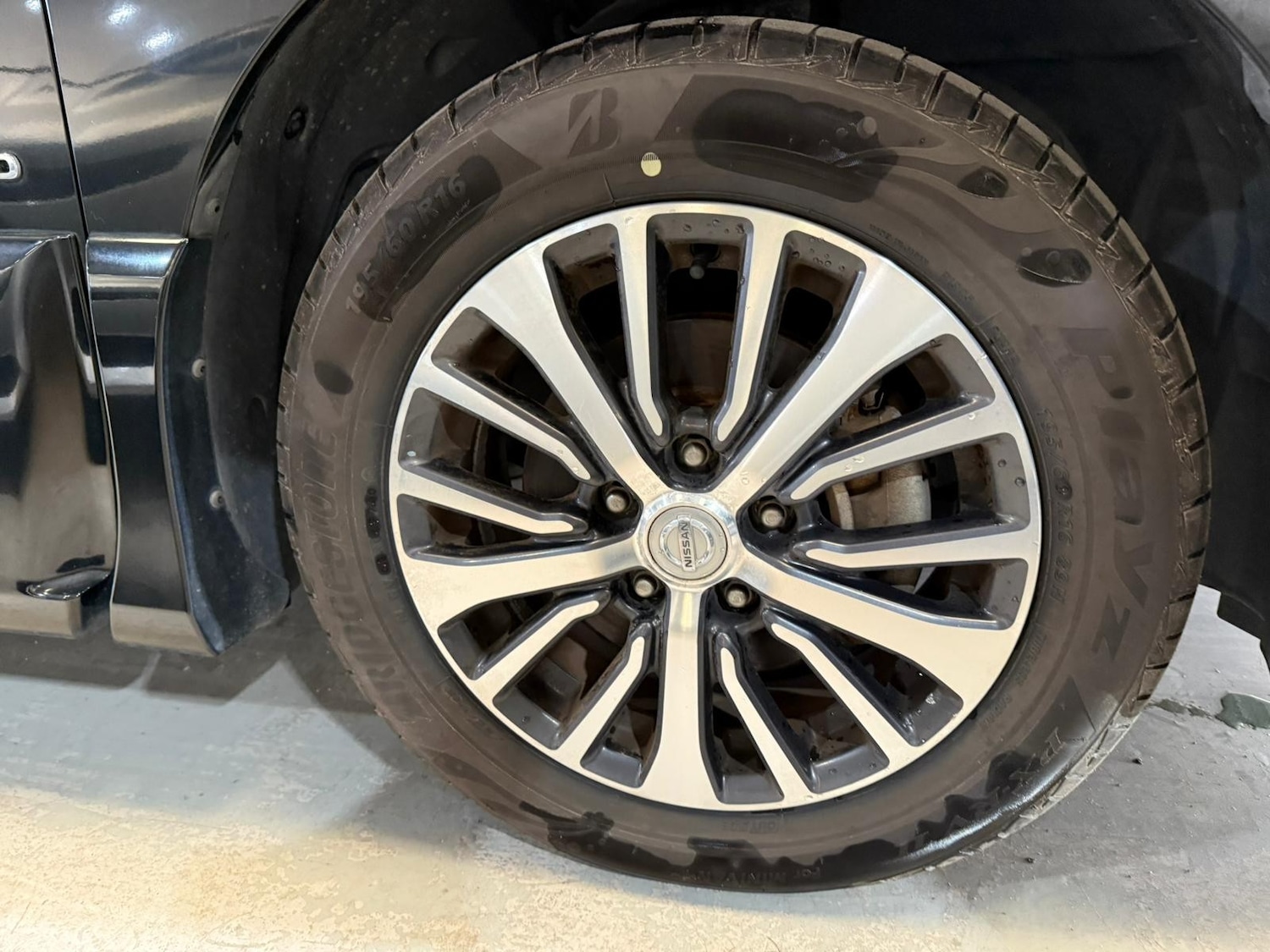 Used Nissan Serena for sale - 77733404: Photo 21