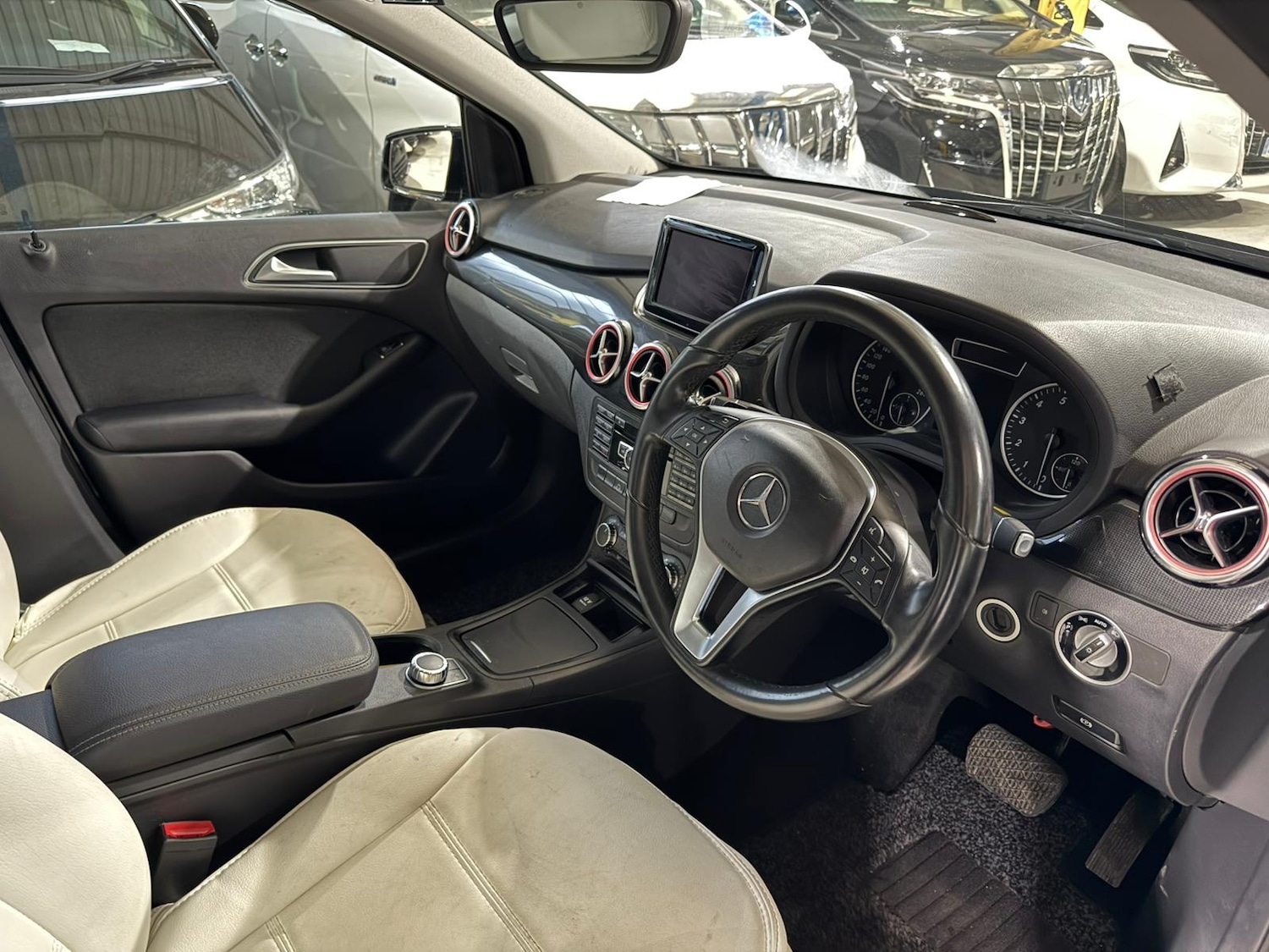 Used Mercedes-Benz B Class for sale - 77759496: Photo 11