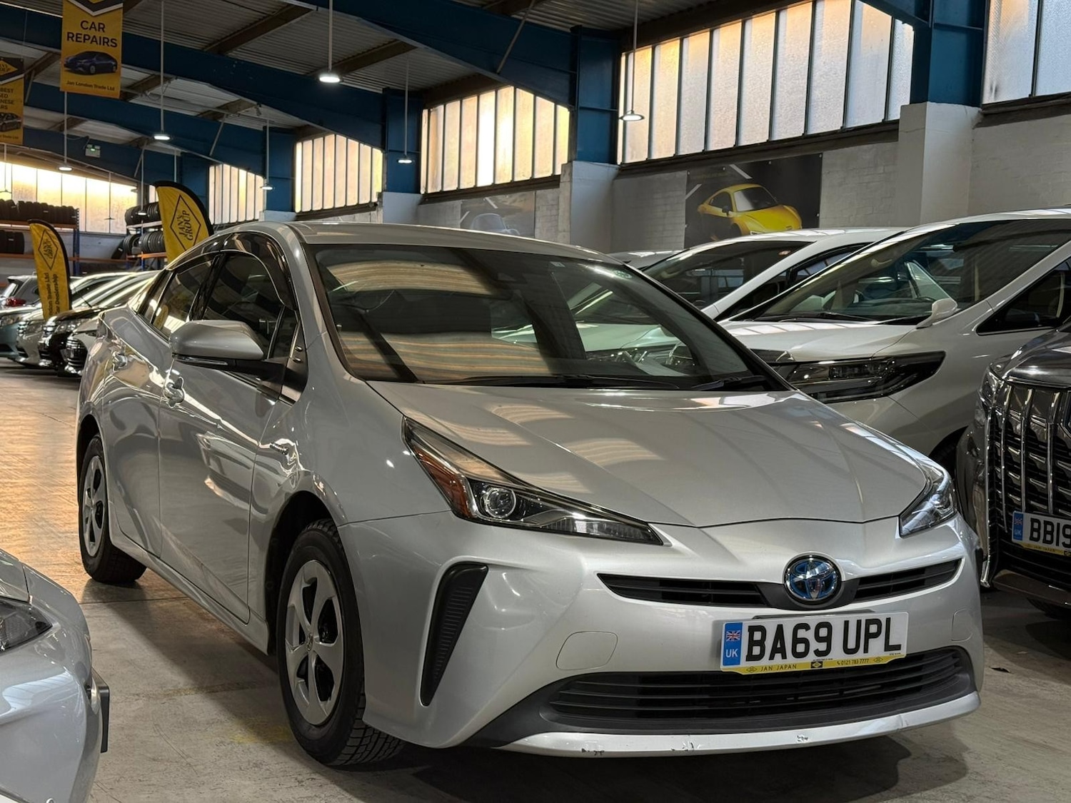 Used Toyota Prius 2025 for sale - 76697811: Photo 2