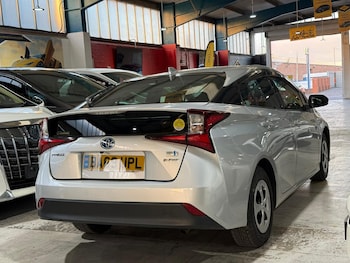 Used Toyota Prius 2020 for sale - 76697811: Photo