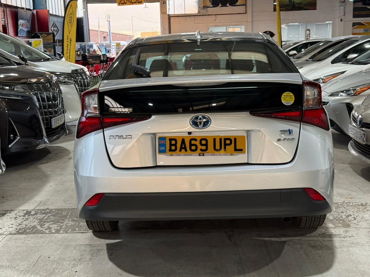 Used Toyota Prius 2025 for sale - 76697811: Photo 5