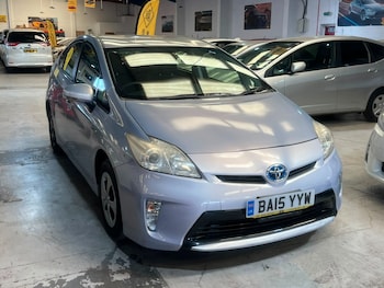 Used Toyota Prius 2015 for sale - 79535110: Photo