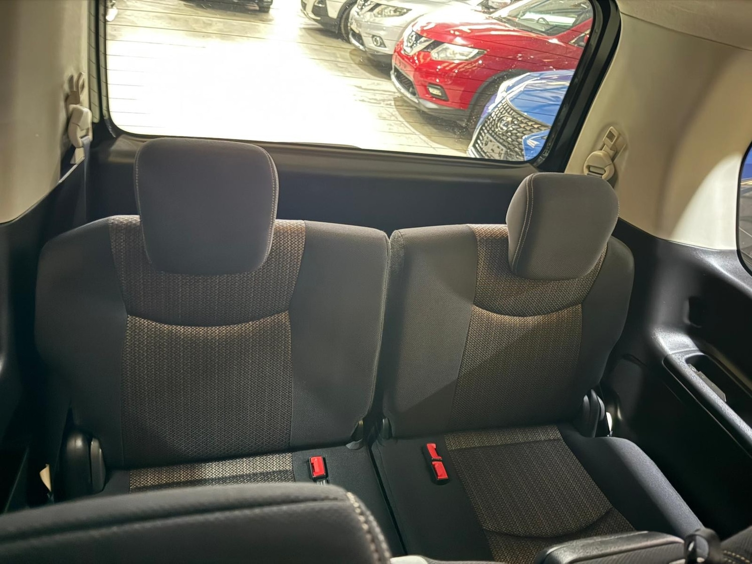 Used Nissan Serena 2026 for sale - 77665966: Photo 16