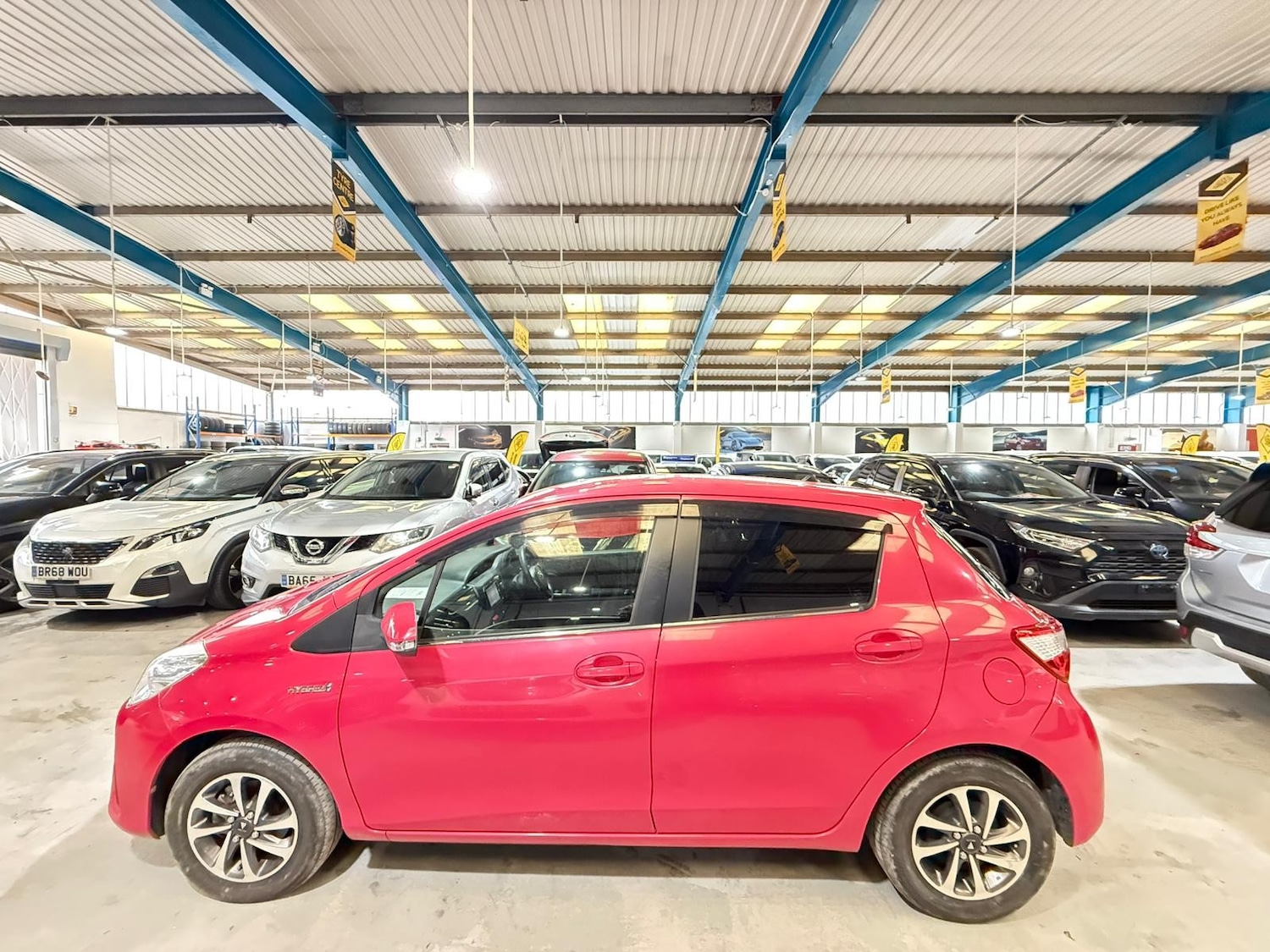 Used Toyota Vitz 2026 for sale - 77733418: Photo 7