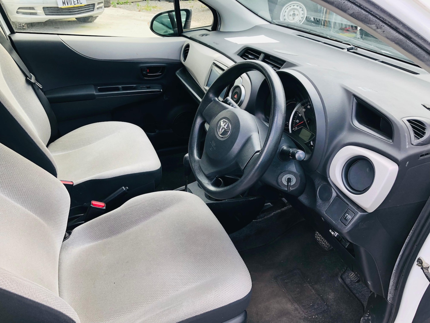 Used Toyota Vitz 2025 for sale - 76429506: Photo 11