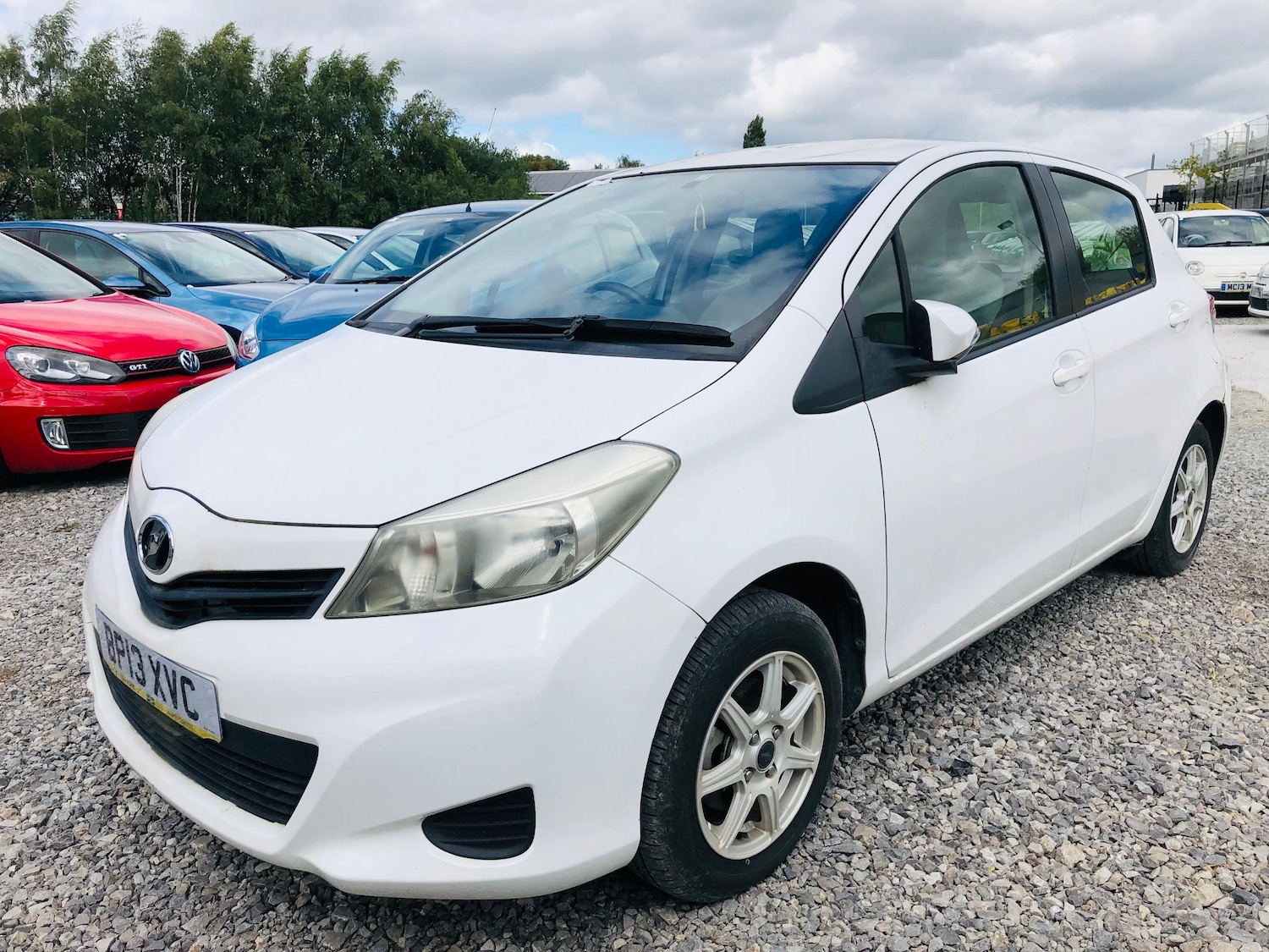 Used Toyota Vitz 2025 for sale - 76429506: Photo 8