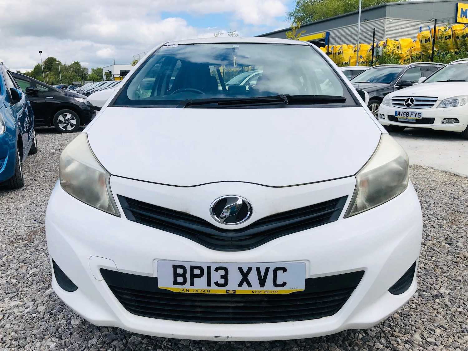 Used Toyota Vitz 2025 for sale - 76429506: Photo 9