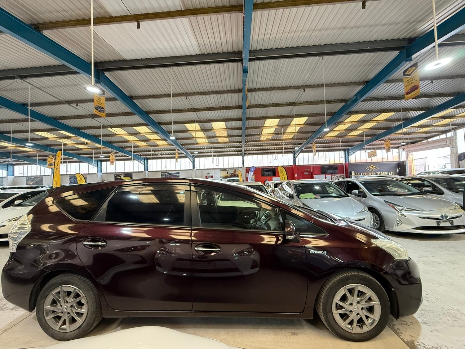 Used Toyota Prius for sale - 78201494: Photo 2