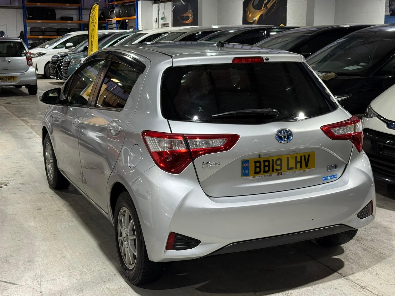 Used Toyota Vitz for sale - 77084939: Photo 6