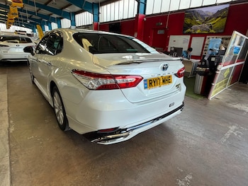 Used Toyota Camry 2017 for sale - 79599770: Photo