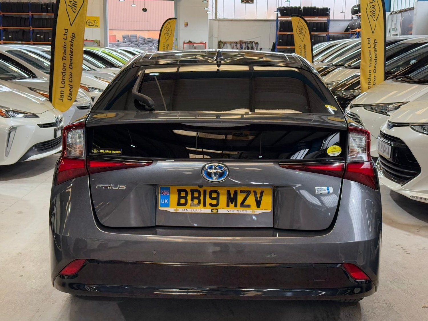 Used Toyota Prius for sale - 76311663: Photo 4