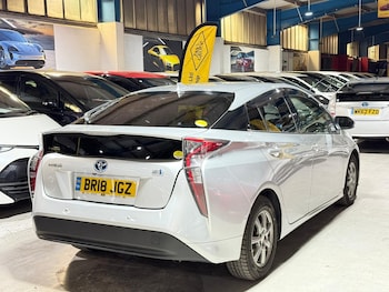 Used Toyota Prius 2018 for sale - 78364789: Photo